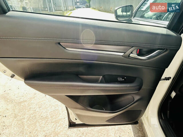 Белый Мазда СХ-5, объемом двигателя 2.49 л и пробегом 18 тыс. км за 21000 $, фото 27 на Automoto.ua