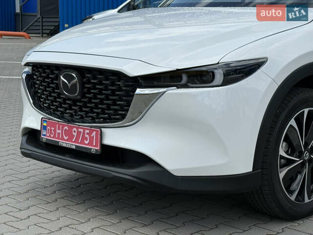 Білий Мазда СХ-5, об'ємом двигуна 2.5 л та пробігом 4 тис. км за 25999 $, фото 18 на Automoto.ua