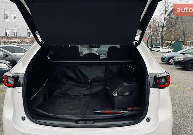 Білий Мазда СХ-5, об'ємом двигуна 2.49 л та пробігом 33 тис. км за 33000 $, фото 17 на Automoto.ua