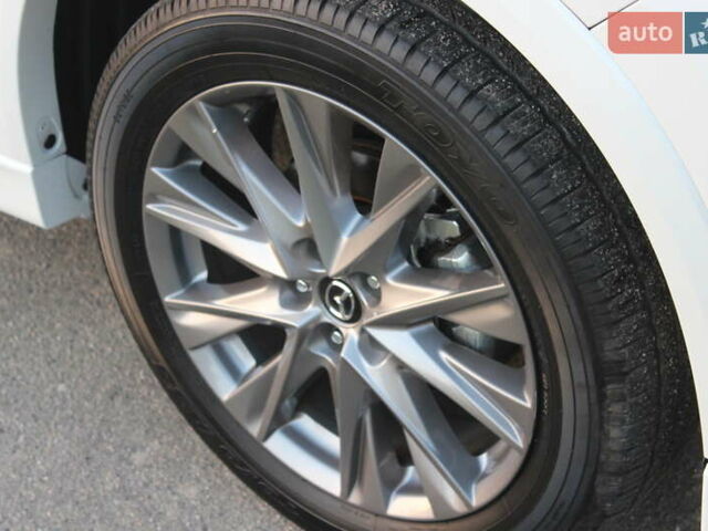 Белый Мазда СХ-5, объемом двигателя 2.49 л и пробегом 41 тыс. км за 28999 $, фото 17 на Automoto.ua