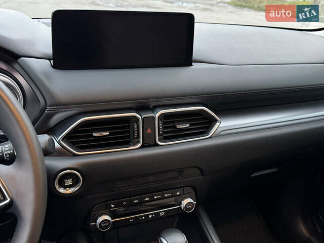 Мазда СХ-5 2023 в Полтаве на Automoto.ua Белый Мазда СХ-5, объемом двигателя 2.49 л и пробегом 30 тыс. км за 23500 $, фото 27 на Automoto.ua