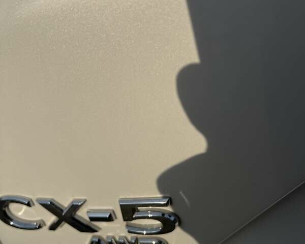 Белый Мазда СХ-5, объемом двигателя 2.49 л и пробегом 13 тыс. км за 24900 $, фото 30 на Automoto.ua