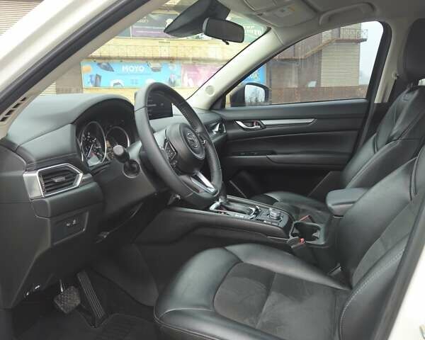Белый Мазда СХ-5, объемом двигателя 2.49 л и пробегом 52 тыс. км за 22800 $, фото 14 на Automoto.ua