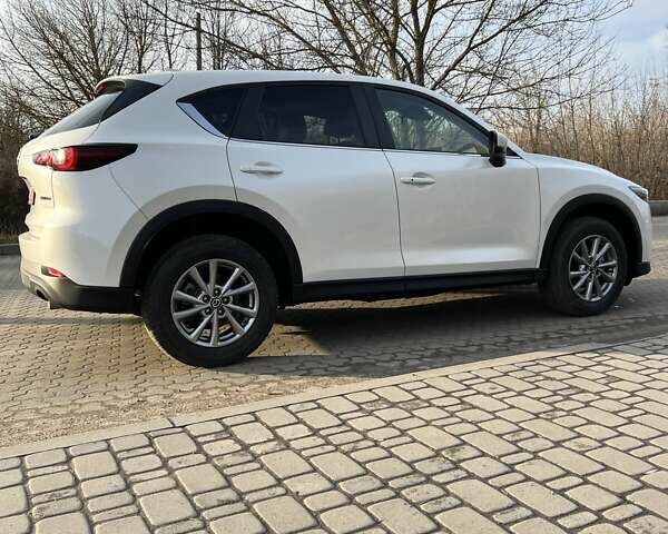 Белый Мазда СХ-5, объемом двигателя 2.49 л и пробегом 13 тыс. км за 24900 $, фото 27 на Automoto.ua