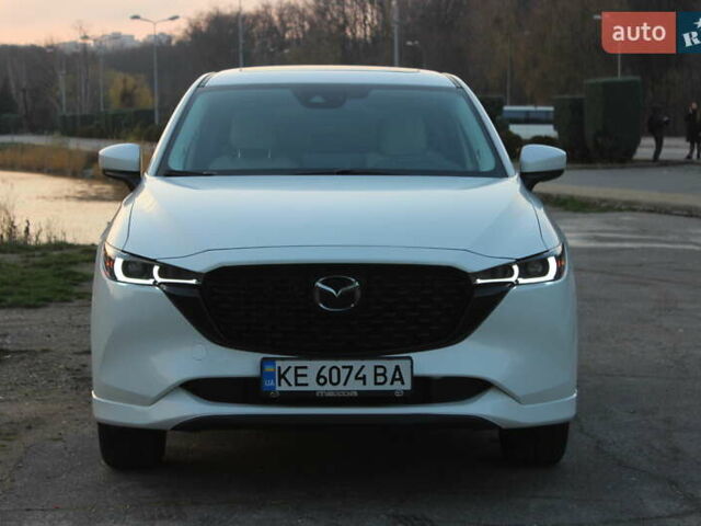 Белый Мазда СХ-5, объемом двигателя 2.49 л и пробегом 41 тыс. км за 28999 $, фото 4 на Automoto.ua