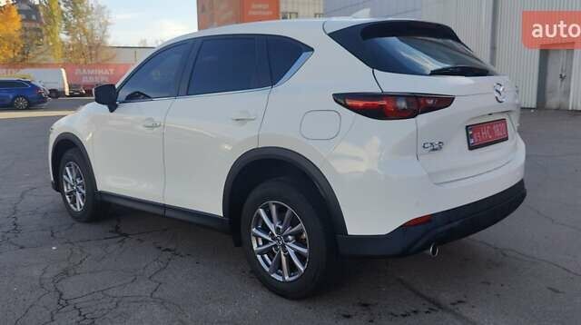 Белый Мазда СХ-5, объемом двигателя 2.49 л и пробегом 34 тыс. км за 23300 $, фото 7 на Automoto.ua