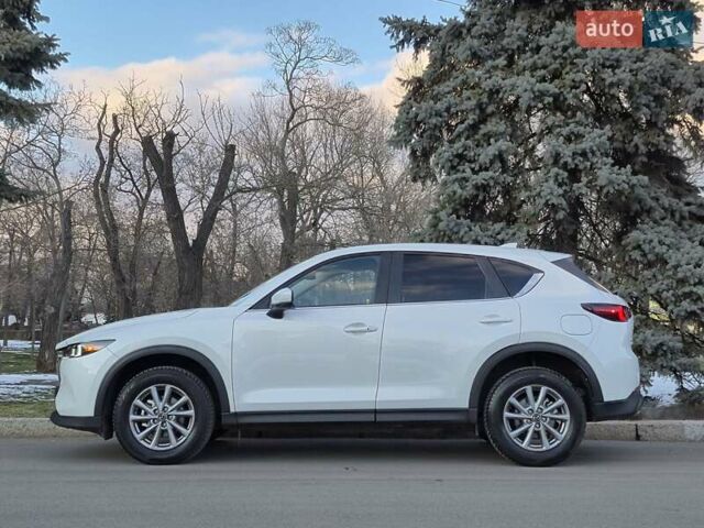 Белый Мазда СХ-5, объемом двигателя 2.5 л и пробегом 20 тыс. км за 26399 $, фото 1 на Automoto.ua