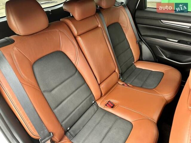 Белый Мазда СХ-5, объемом двигателя 2.5 л и пробегом 5 тыс. км за 28999 $, фото 38 на Automoto.ua