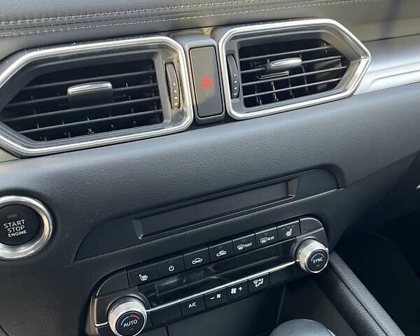 Белый Мазда СХ-5, объемом двигателя 2.49 л и пробегом 13 тыс. км за 24900 $, фото 52 на Automoto.ua