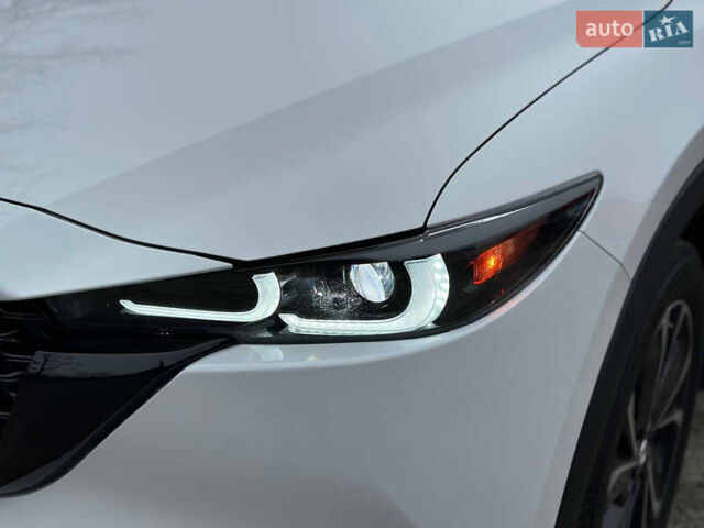 Белый Мазда СХ-5, объемом двигателя 2.5 л и пробегом 42 тыс. км за 22800 $, фото 48 на Automoto.ua