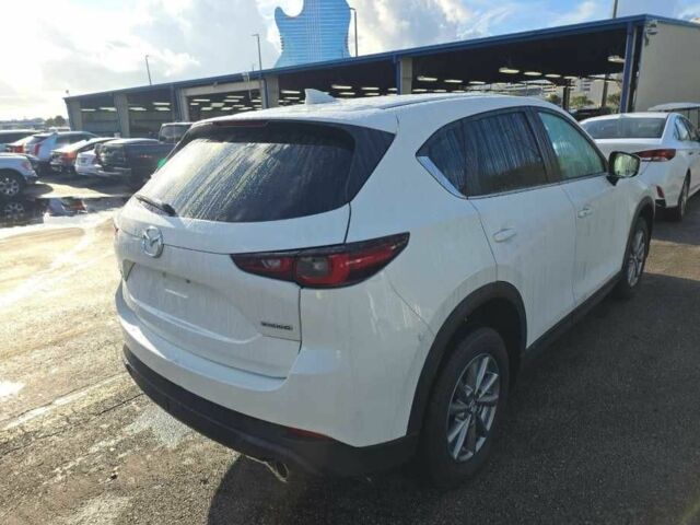 Білий Мазда СХ-5, об'ємом двигуна 0 л та пробігом 23 тис. км за 23000 $, фото 4 на Automoto.ua