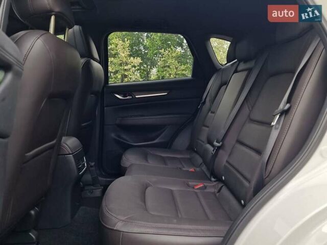 Білий Мазда СХ-5, об'ємом двигуна 2.49 л та пробігом 25 тис. км за 29999 $, фото 32 на Automoto.ua