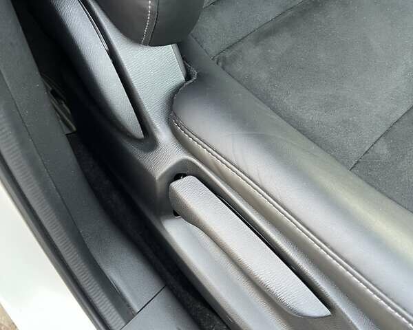 Белый Мазда СХ-5, объемом двигателя 2.49 л и пробегом 13 тыс. км за 24900 $, фото 68 на Automoto.ua