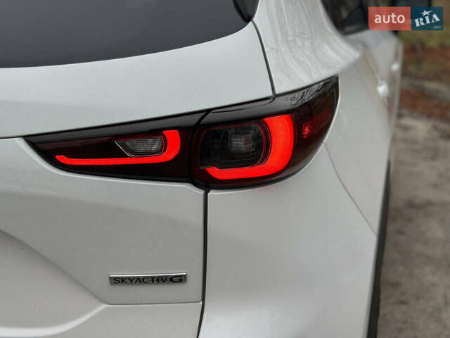 Белый Мазда СХ-5, объемом двигателя 2.5 л и пробегом 42 тыс. км за 22800 $, фото 51 на Automoto.ua