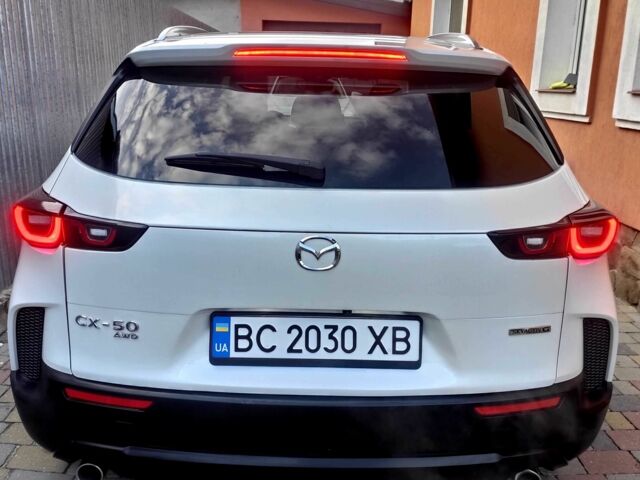 Белый Мазда СХ-5, объемом двигателя 2.5 л и пробегом 27 тыс. км за 27900 $, фото 3 на Automoto.ua