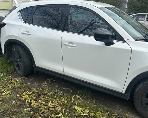 Білий Мазда СХ-5, об'ємом двигуна 2.49 л та пробігом 12 тис. км за 20500 $, фото 1 на Automoto.ua