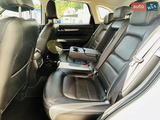 Білий Мазда СХ-5, об'ємом двигуна 2.49 л та пробігом 18 тис. км за 22700 $, фото 25 на Automoto.ua