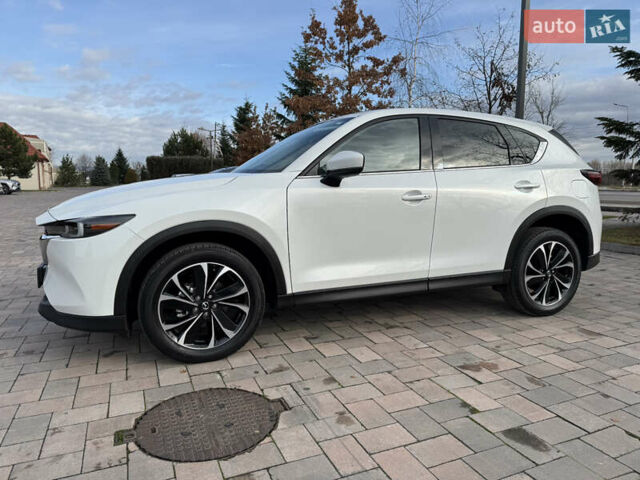 Белый Мазда СХ-5, объемом двигателя 2.49 л и пробегом 12 тыс. км за 26900 $, фото 4 на Automoto.ua