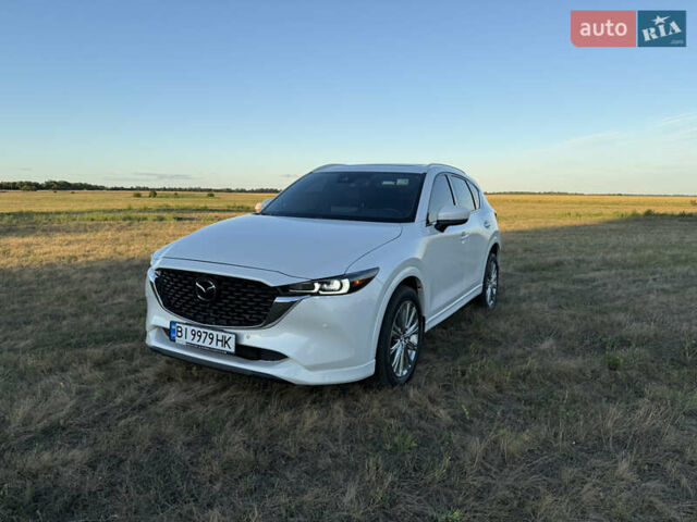 Белый Мазда СХ-5, объемом двигателя 2.49 л и пробегом 22 тыс. км за 29500 $, фото 2 на Automoto.ua