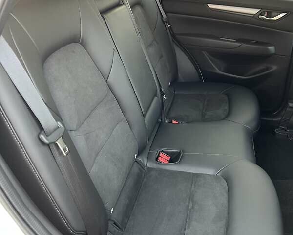 Белый Мазда СХ-5, объемом двигателя 2.49 л и пробегом 13 тыс. км за 24900 $, фото 85 на Automoto.ua