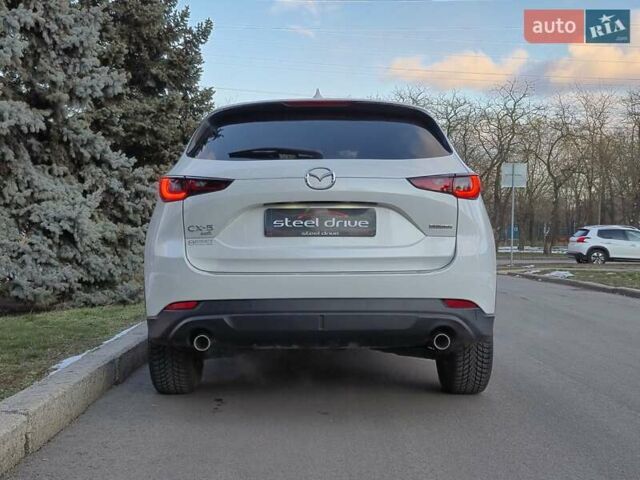 Белый Мазда СХ-5, объемом двигателя 2.5 л и пробегом 20 тыс. км за 26399 $, фото 4 на Automoto.ua
