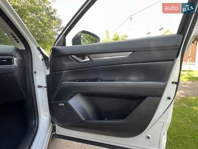 Белый Мазда СХ-5, объемом двигателя 2.49 л и пробегом 17 тыс. км за 27750 $, фото 46 на Automoto.ua