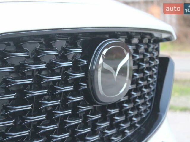 Белый Мазда СХ-5, объемом двигателя 2.49 л и пробегом 41 тыс. км за 28999 $, фото 18 на Automoto.ua