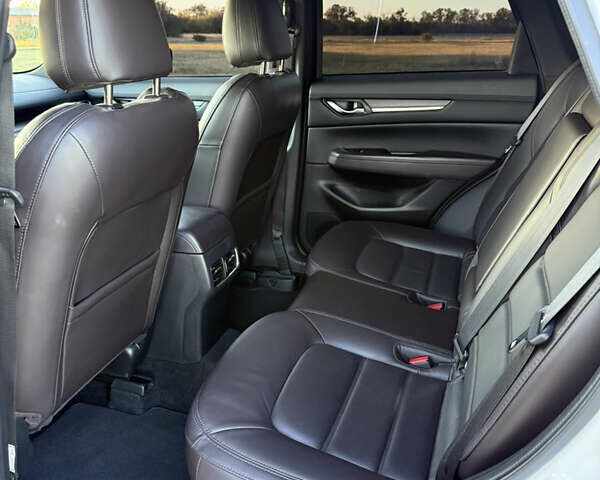 Белый Мазда СХ-5, объемом двигателя 2.49 л и пробегом 22 тыс. км за 29500 $, фото 19 на Automoto.ua