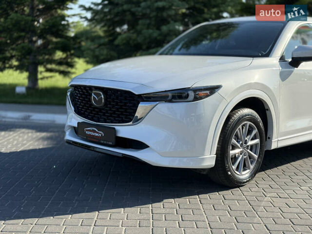 Белый Мазда СХ-5, объемом двигателя 2.49 л и пробегом 12 тыс. км за 24500 $, фото 1 на Automoto.ua