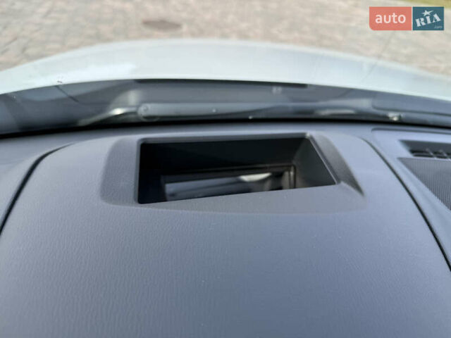 Белый Мазда СХ-5, объемом двигателя 2.49 л и пробегом 12 тыс. км за 26900 $, фото 52 на Automoto.ua