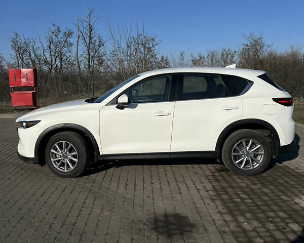 Белый Мазда СХ-5, объемом двигателя 0 л и пробегом 23 тыс. км за 20800 $, фото 1 на Automoto.ua