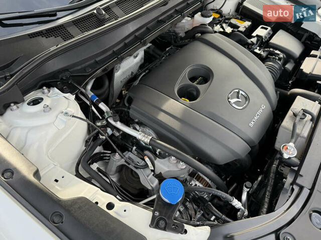 Белый Мазда СХ-5, объемом двигателя 2.49 л и пробегом 12 тыс. км за 26900 $, фото 56 на Automoto.ua