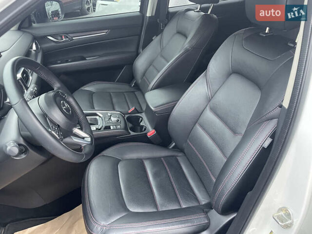 Белый Мазда СХ-5, объемом двигателя 2.49 л и пробегом 59 тыс. км за 24500 $, фото 16 на Automoto.ua