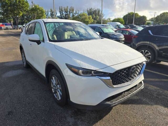 Білий Мазда СХ-5, об'ємом двигуна 0 л та пробігом 23 тис. км за 23000 $, фото 2 на Automoto.ua