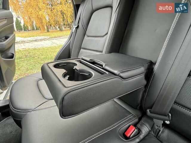 Белый Мазда СХ-5, объемом двигателя 2.49 л и пробегом 17 тыс. км за 25950 $, фото 36 на Automoto.ua