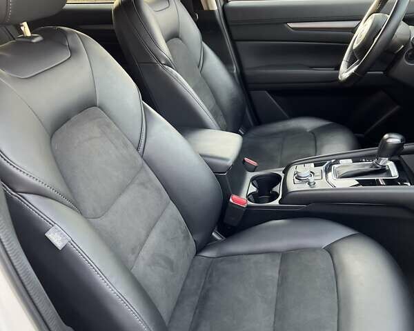 Белый Мазда СХ-5, объемом двигателя 2.49 л и пробегом 13 тыс. км за 24900 $, фото 64 на Automoto.ua