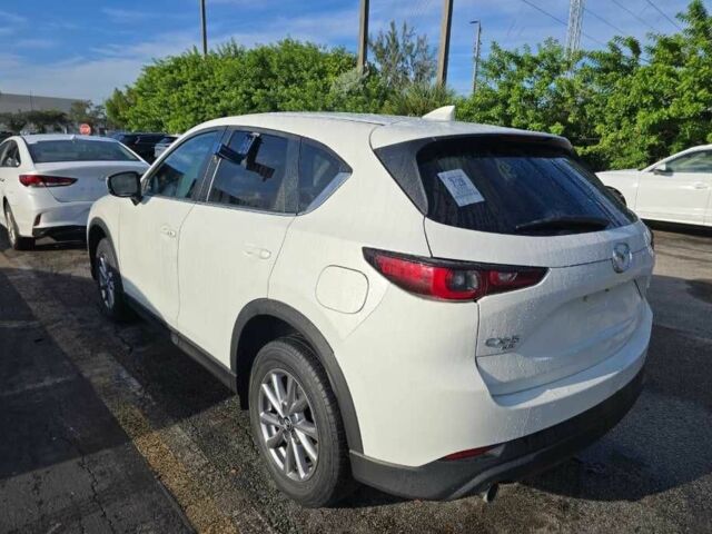 Білий Мазда СХ-5, об'ємом двигуна 0 л та пробігом 23 тис. км за 23000 $, фото 3 на Automoto.ua