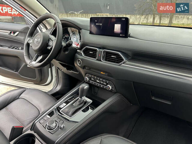 Белый Мазда СХ-5, объемом двигателя 2.5 л и пробегом 42 тыс. км за 22800 $, фото 36 на Automoto.ua
