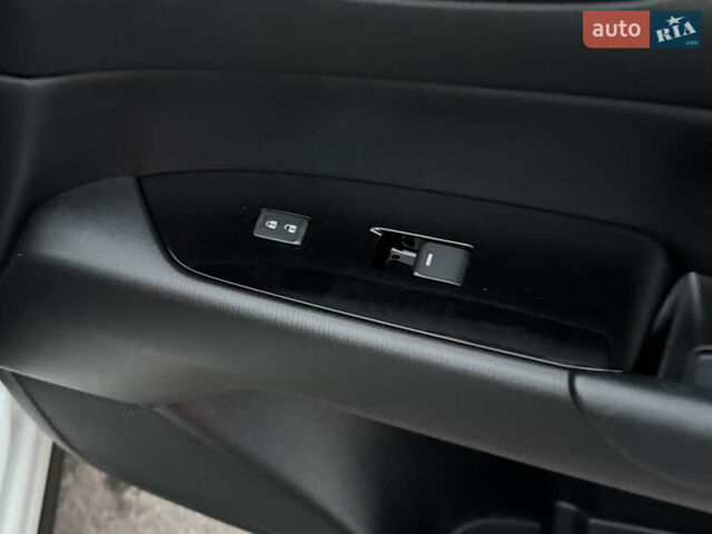 Мазда СХ-5 2023 в Полтаве на Automoto.ua Белый Мазда СХ-5, объемом двигателя 2.49 л и пробегом 30 тыс. км за 23500 $, фото 57 на Automoto.ua