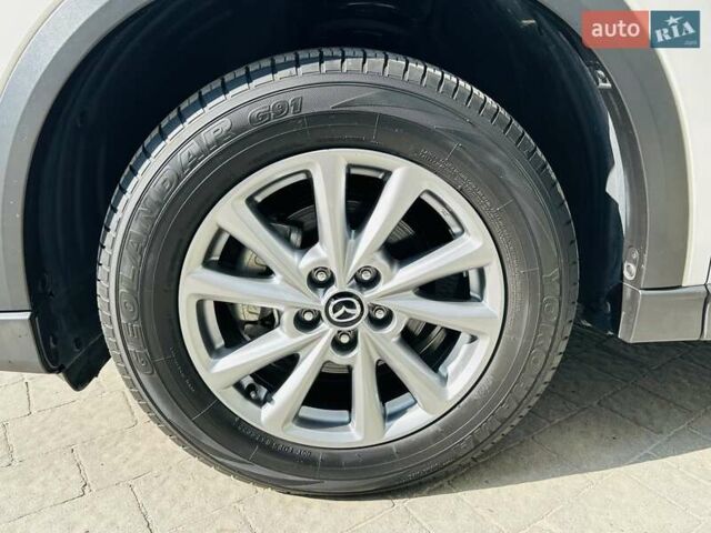 Білий Мазда СХ-5, об'ємом двигуна 2.49 л та пробігом 18 тис. км за 22700 $, фото 16 на Automoto.ua