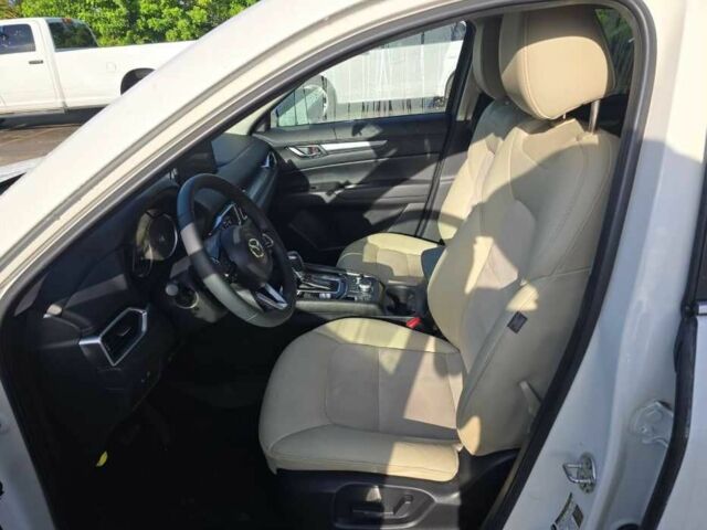 Білий Мазда СХ-5, об'ємом двигуна 0 л та пробігом 23 тис. км за 23000 $, фото 10 на Automoto.ua