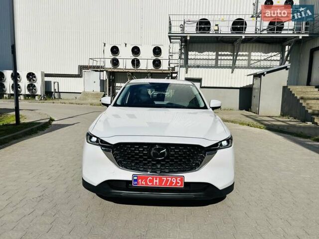 Білий Мазда СХ-5, об'ємом двигуна 2.49 л та пробігом 18 тис. км за 22700 $, фото 2 на Automoto.ua