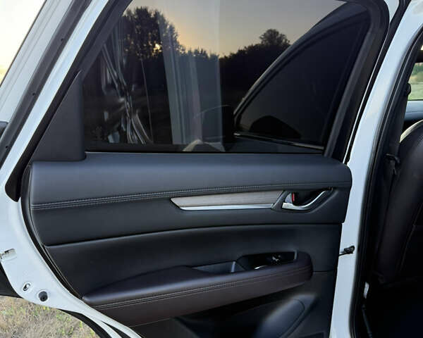 Белый Мазда СХ-5, объемом двигателя 2.49 л и пробегом 22 тыс. км за 29500 $, фото 18 на Automoto.ua