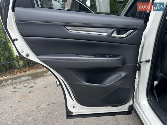 Белый Мазда СХ-5, объемом двигателя 2.49 л и пробегом 85 тыс. км за 26500 $, фото 35 на Automoto.ua