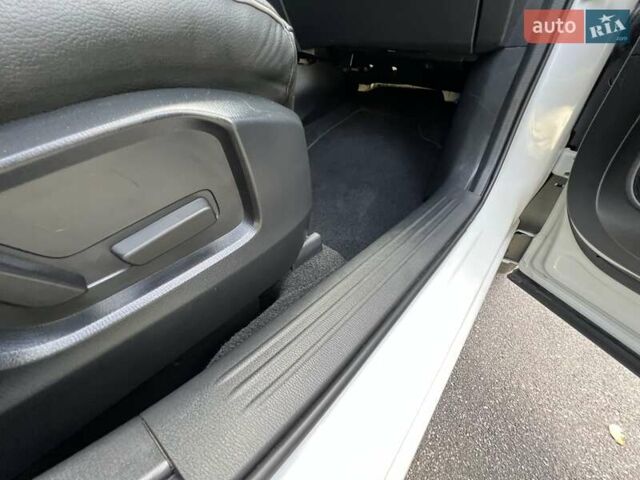 Белый Мазда СХ-5, объемом двигателя 2.49 л и пробегом 17 тыс. км за 27750 $, фото 53 на Automoto.ua