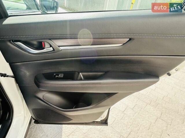 Білий Мазда СХ-5, об'ємом двигуна 2.49 л та пробігом 18 тис. км за 22700 $, фото 31 на Automoto.ua