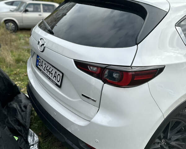 Білий Мазда СХ-5, об'ємом двигуна 2.49 л та пробігом 12 тис. км за 20500 $, фото 4 на Automoto.ua
