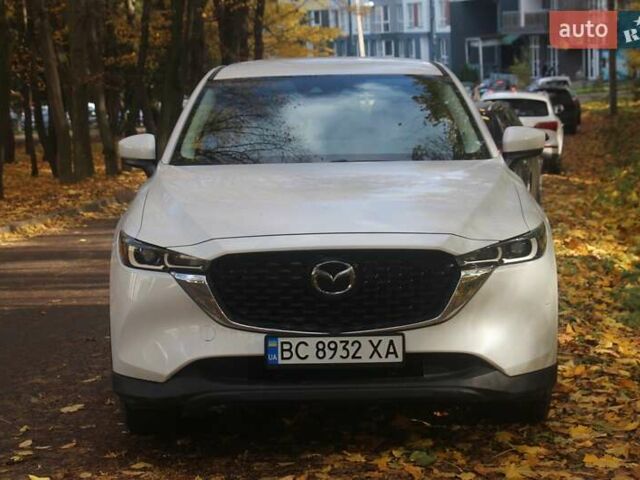 Білий Мазда СХ-5, об'ємом двигуна 2.49 л та пробігом 12 тис. км за 21700 $, фото 2 на Automoto.ua