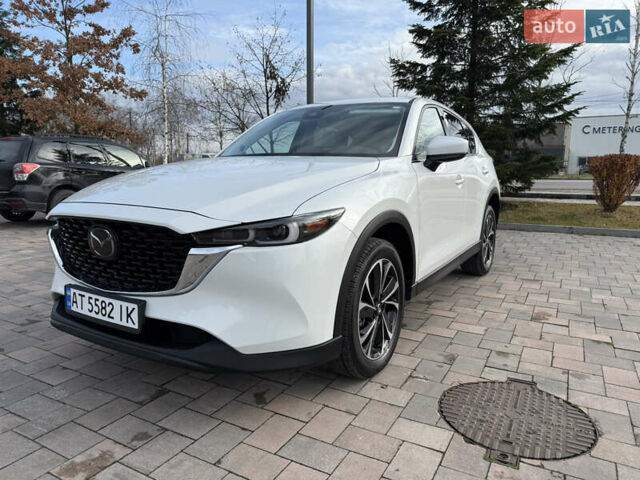 Белый Мазда СХ-5, объемом двигателя 2.49 л и пробегом 12 тыс. км за 26900 $, фото 2 на Automoto.ua