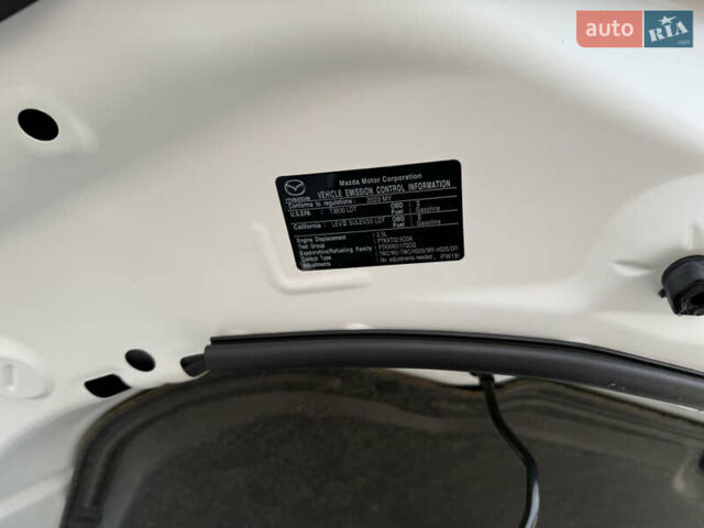 Белый Мазда СХ-5, объемом двигателя 2.49 л и пробегом 12 тыс. км за 26900 $, фото 58 на Automoto.ua
